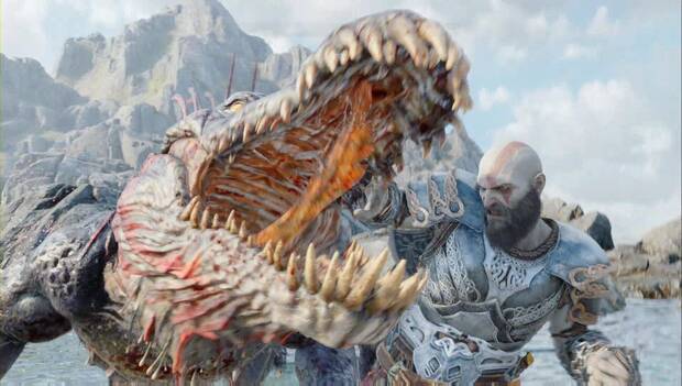 God of War: Ragnarok - En busca de Tyr: Kratos sujeta al Dreki con una mano. El monstruo tiene las fauces abiertas, e intenta morder a Kratos