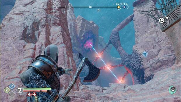 God of War Ragnarok - El secreto de las arenas: Kratos apunta para romper los bulbso de oscuridad del desfiladero