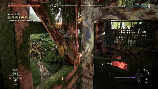 Horizon Forbidden West - Ruinas de La Costa Larga, Aloy se mueve por la pared