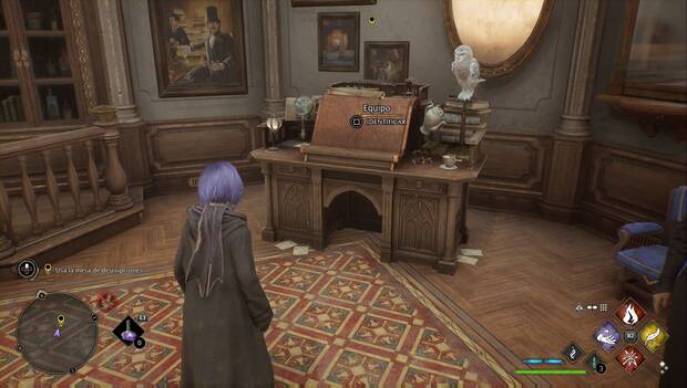 Hogwarts Legacy - Sala de los menesteres: Mesa de descripciones de la Sala de los menesteres