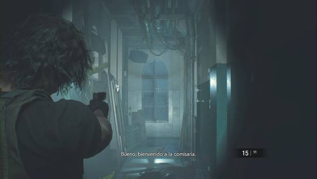 Resident Evil 3 Remake - Comisaría: Carlos abate a dos zombis