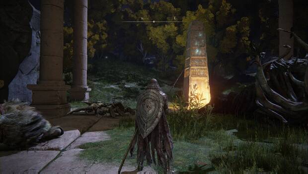 Elden Ring - Fondo de Raíz Profunda, camino tras el obelisco