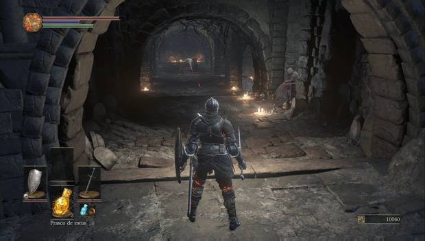 Dark Souls 3 - Cementerio de ceniza: André de Astora y la anciana vendedora en el Santuario de Enlace del Fuego