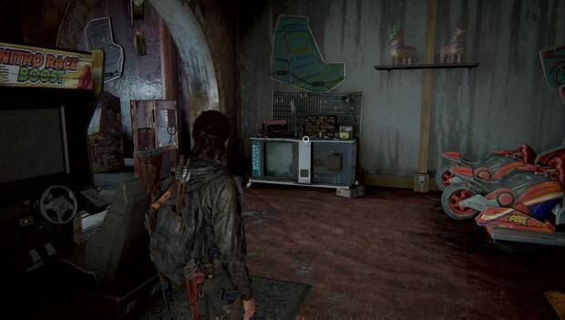 The Last of Us Parte II - La ciudad inundada: mesa de trabajo en los recreativos