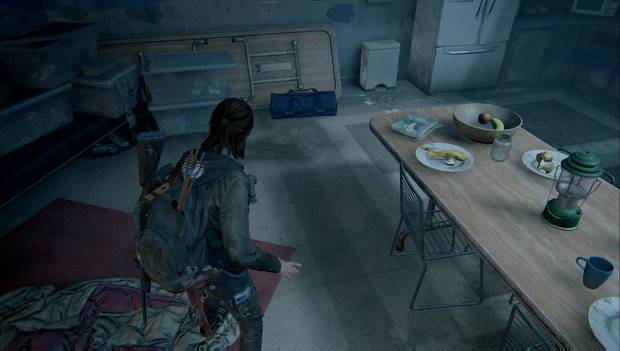 The Last of Us Parte II - Infiltración: mochila con el medallón de Owen