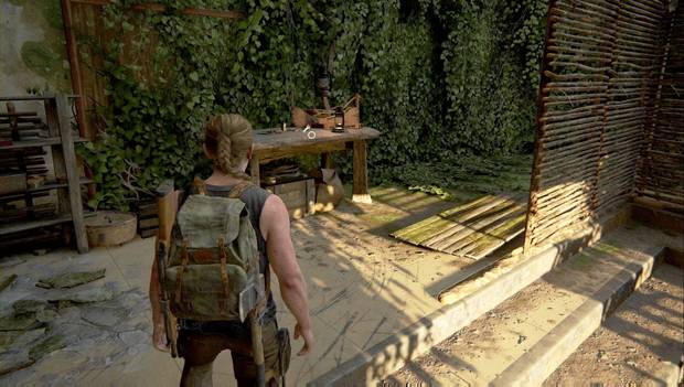 The Last of Us Parte II - Territorio hostil: mesa de trabajo en el campamento de los scars