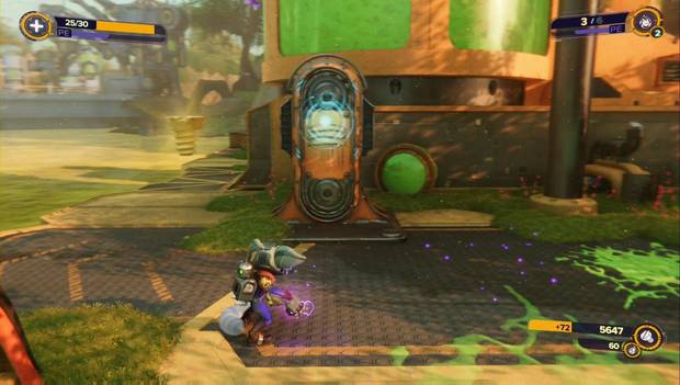 Ratchet & Clank: UN adimensión aparte: Guitón cerca del escondite de Rivet, tras la torre
