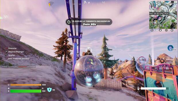 Fortnite Battle Royale - Novedades del Capítulo 3, Temporada 3: boloncho balanceándose por el aire al pegar el gancho ventosa en una estructura más alta