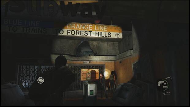 The Last of Us - Capítulo 2: punto de la salida del metro en la segunda zona, llena de chasqueadores, donde se puede ver una escalera colgando del borde del saliente