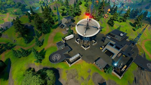 Fortnite - Visita diferentes estaciones de satélite en una misma partida: antena de satélite