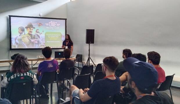Un momento del post mortem de 'One Military Camp'.