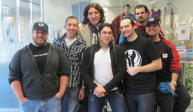 El equipo de MMOGamer.