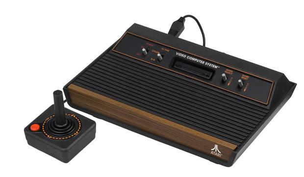 Imagen de la consola Atari 2600