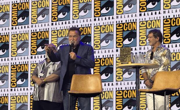 Arnold Schwarzenegger 