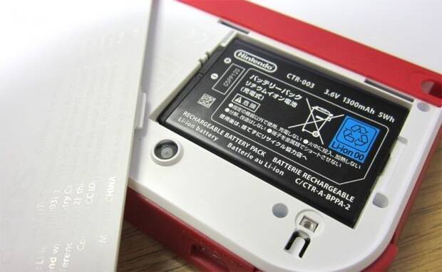 Nintendo 2DS usa la misma batera que la 3DS Imagen 2