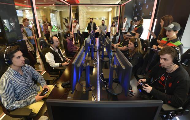 Burger King y PlayStation te ofrecen pedir una hamburguesa mientras juegas online Imagen 3