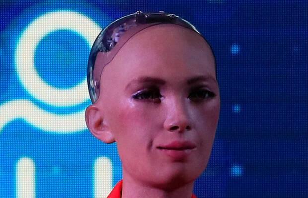 Robot Sophia Elecciones Madrid