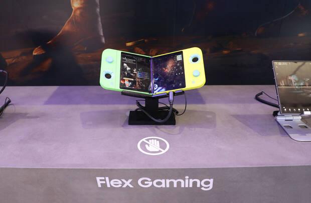 Samsung Folding Handheld