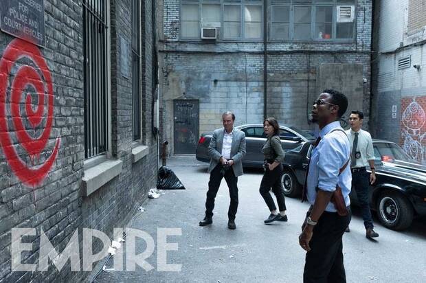 Spiral revela una nueva imagen exclusiva con Chris Rock