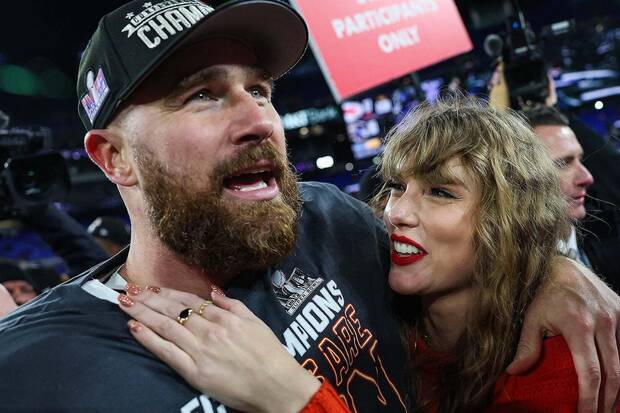 Taylor Swift Travis Kelce