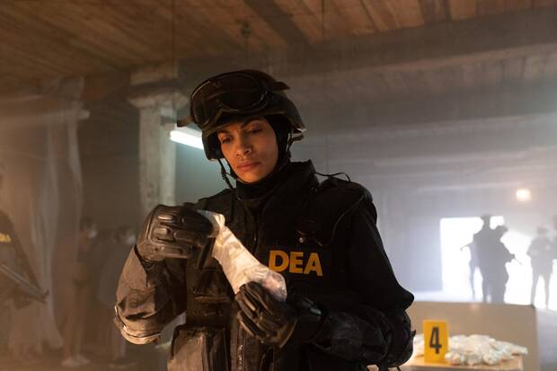 DEA Rosario Dawson