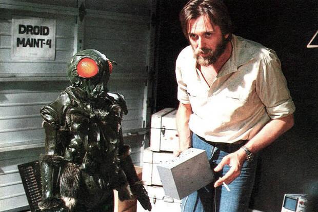 John Dysktra en el set de Battlestar Galactica en 1978