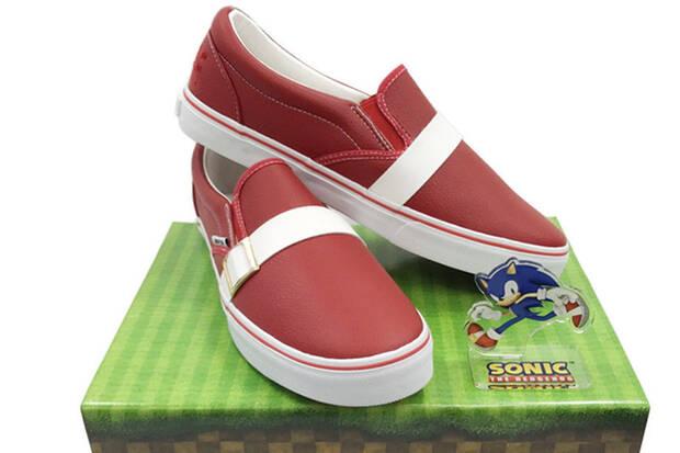 Sega lanza unos zapatos oficiales de Sonic por su aniversario Imagen 3