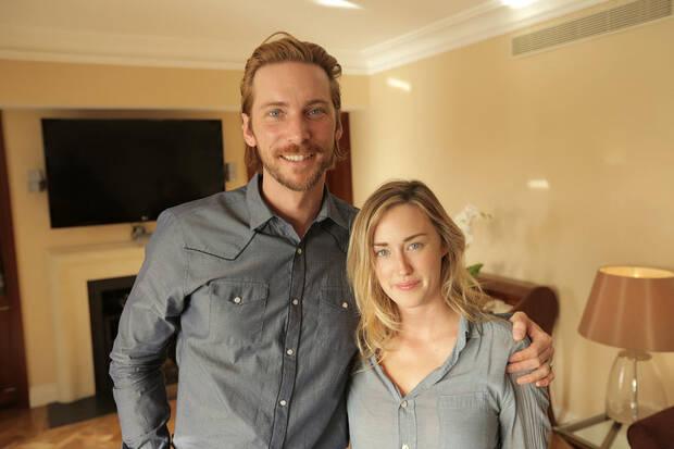 Troy Baker y Ashley Johnson interpretan respectivamente a Joel y Ellie