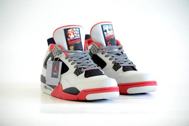Lanzan unas Air Jordan limitadas con motivos de NES y SNES Imagen 2