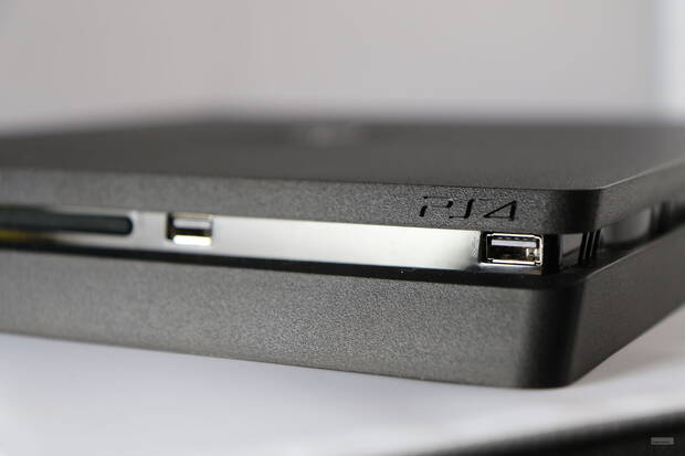 Confirman la veracidad del modelo de PS4 Slim filtrado hace unas horas Imagen 3