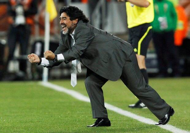 Maradona en la cancha