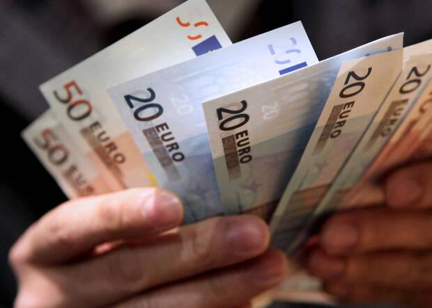 Nuevo límite máximo para transacciones en efectivo en toda la UE de 10.000 euros
