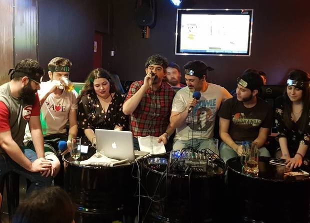 Antihype organiza de vez en cuando podcasts presenciales.