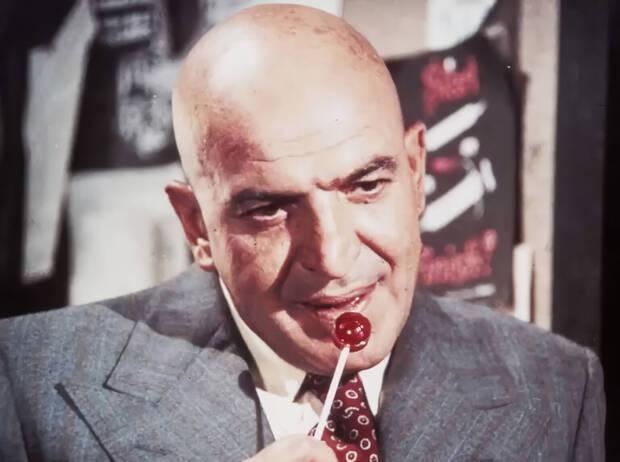 Terry Savalas caracterizado como Kojak en la serie de televisi�n de los a�os 70