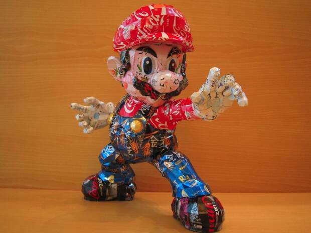 Un artista japons crea personajes de Nintendo con latas de refresco y cerveza Imagen 2