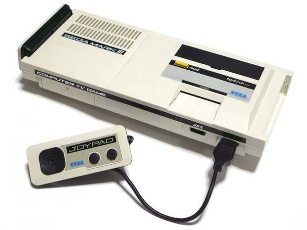 SEGA Mark III (1985).