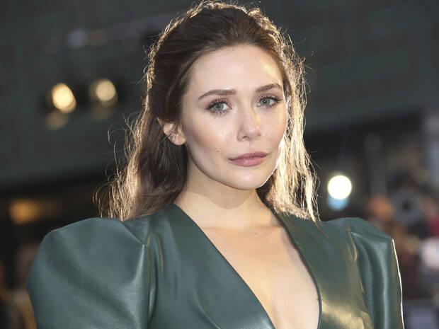 Elizabeth Olsen en una premiere