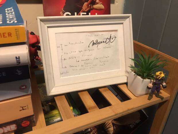 Las anotaciones de García durante la entrevista a Shigeru Miyamoto, firmadas por el director creativo de Nintendo.
