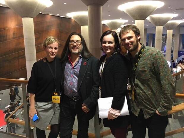 De izquierda a derecha: Calleja, el dise�ador John Romero, Ana Bermejillo y Paolo Queirazza, ambos de Ziran.