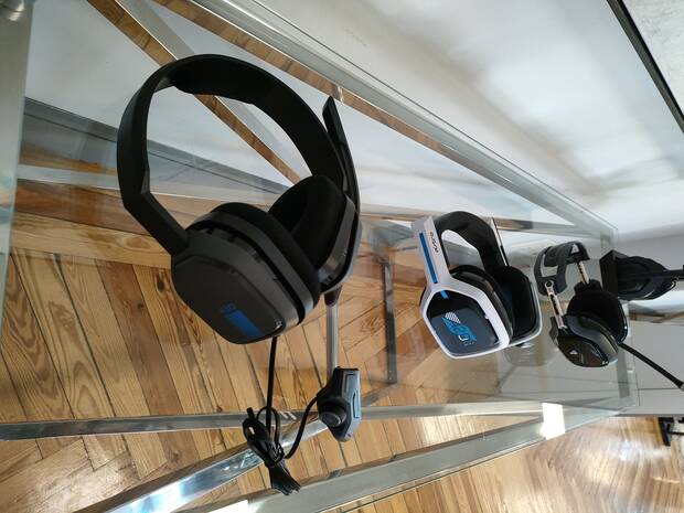 Gama de auriculares Astro.