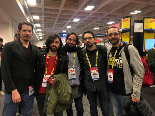 De izquierda a derecha: Lucas Pope, Denis Asensio, Mario, Alberto y Luis Oliván, en la GDC de San Francisco en 2019.