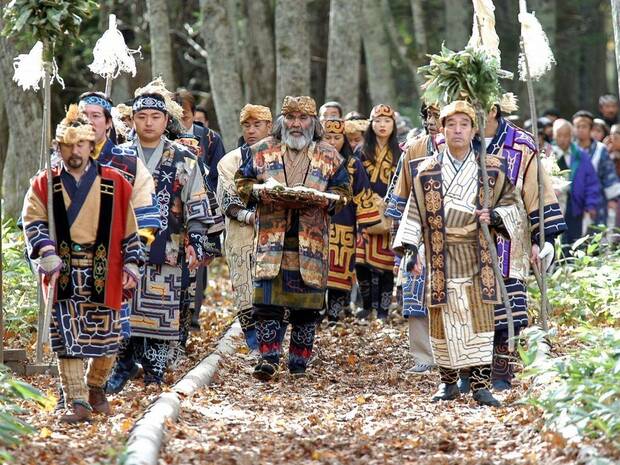 Ainu en Japn