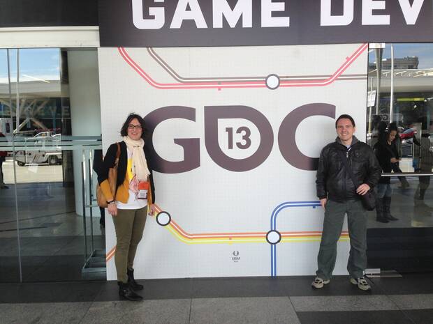Rubén Navarro en la Games Developers Conference de San Francisco, California, junto a la experta en Localización María Loureiro.