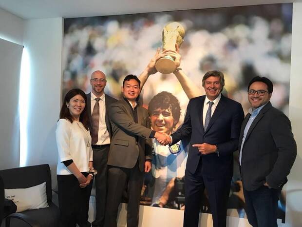 Maradona y Konami llegan a un acuerdo por el uso de su imagen en PES 2017 Imagen 3