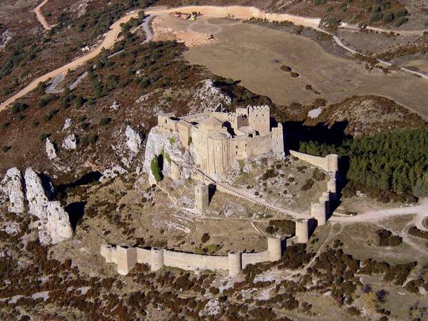 Vista aérea del castillo de Loarre en Huesca