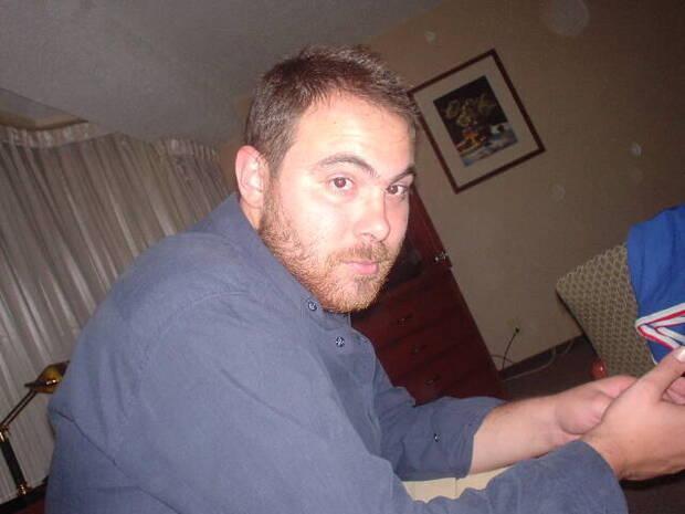 Un joven Isaac Barrón en su época en EA Vancouver, en 2003.