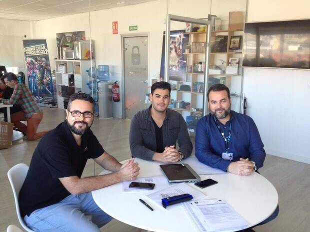 Los hermanos Miguel, Carlos y Javier Ramos, fundadores de Kaiju Entertainment.