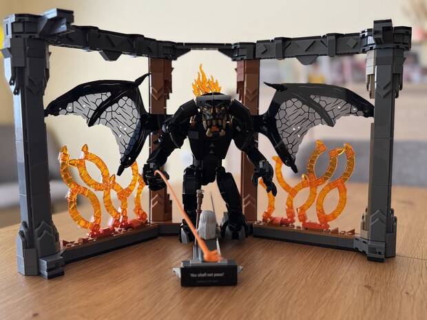 LEGO Icons The Lord of the Rings: Balrog Book Nook