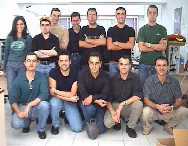 Los integrantes de Bit Managers en el año 2000.