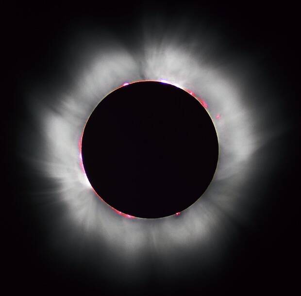 Representación de la corona solar (Wikipedia)